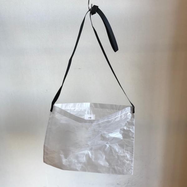 DUMP POUCH/DYNEEMA COMPOSITE FABRICS/CLEAR WHIT