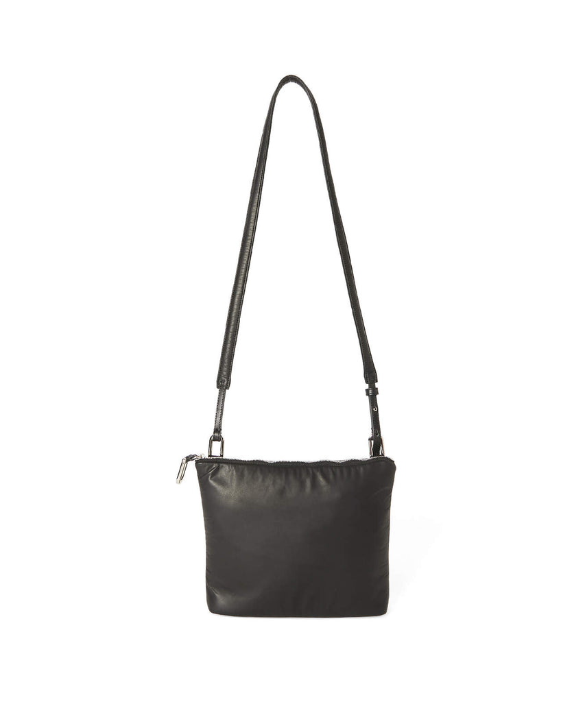 2252-AC08 / SHOULDER BAG
