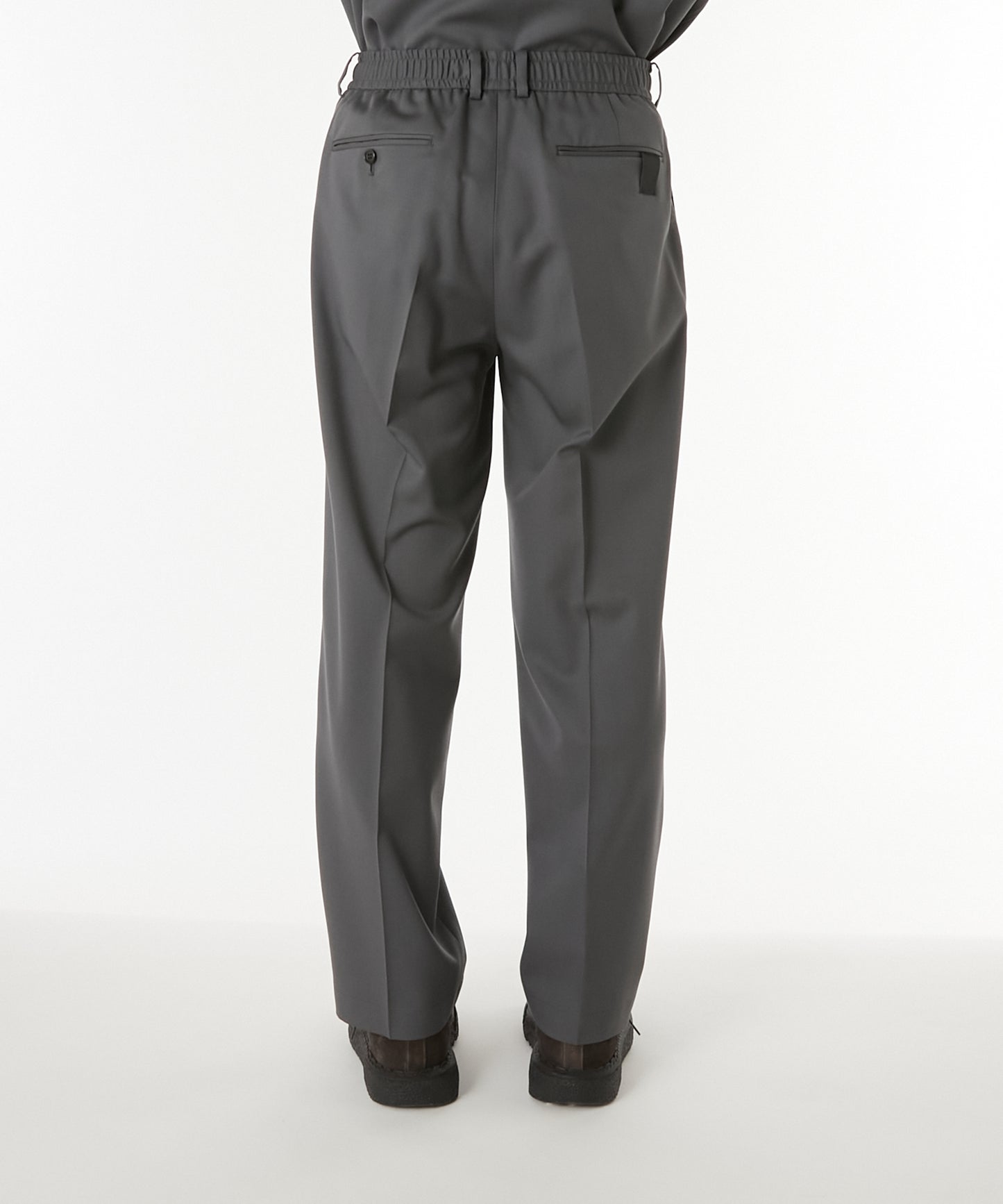 2252-PT06-004 / 1TUCK TROUSERS BLACK