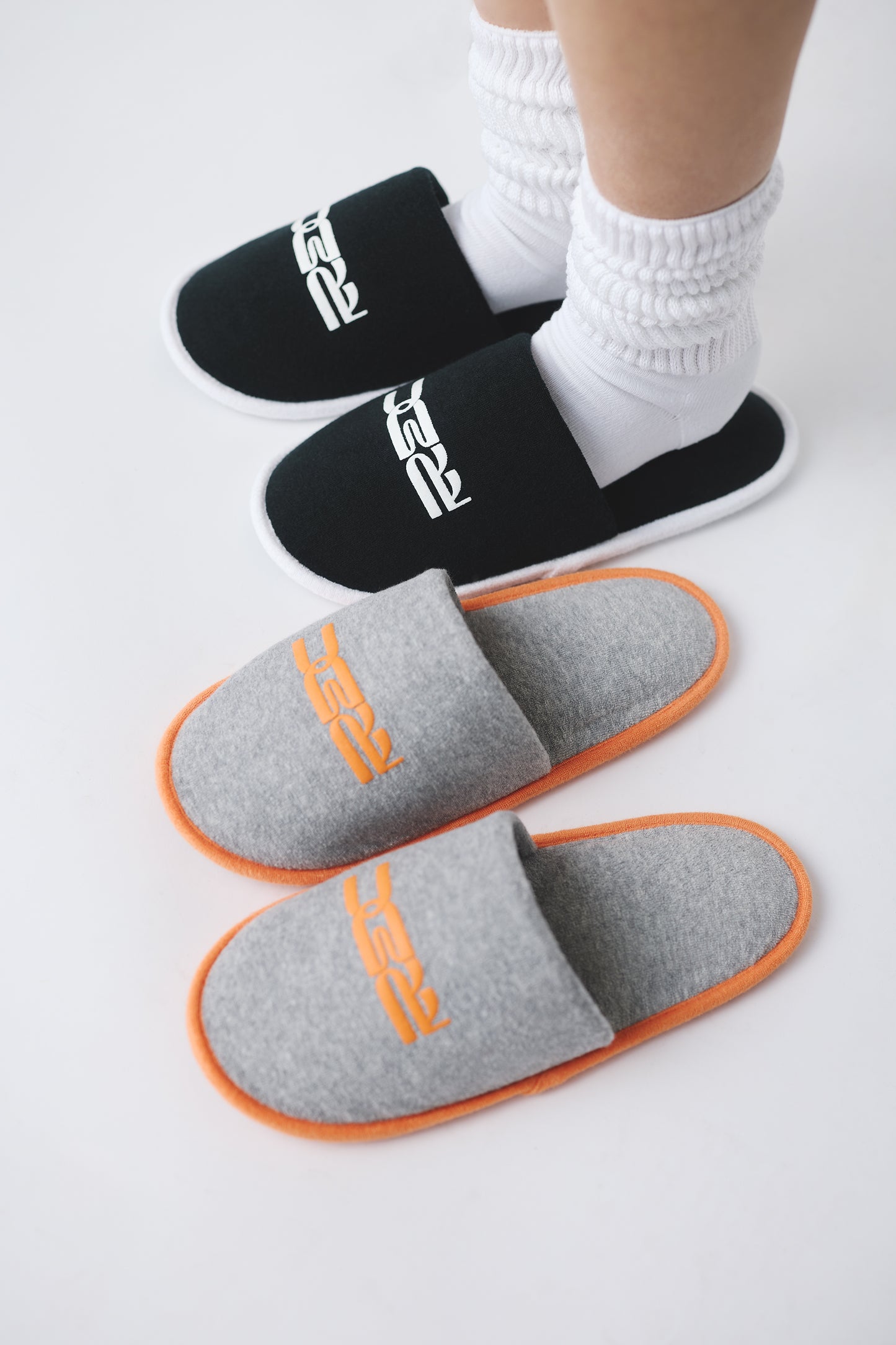 RDC × EVANS Room Shoes GRAY