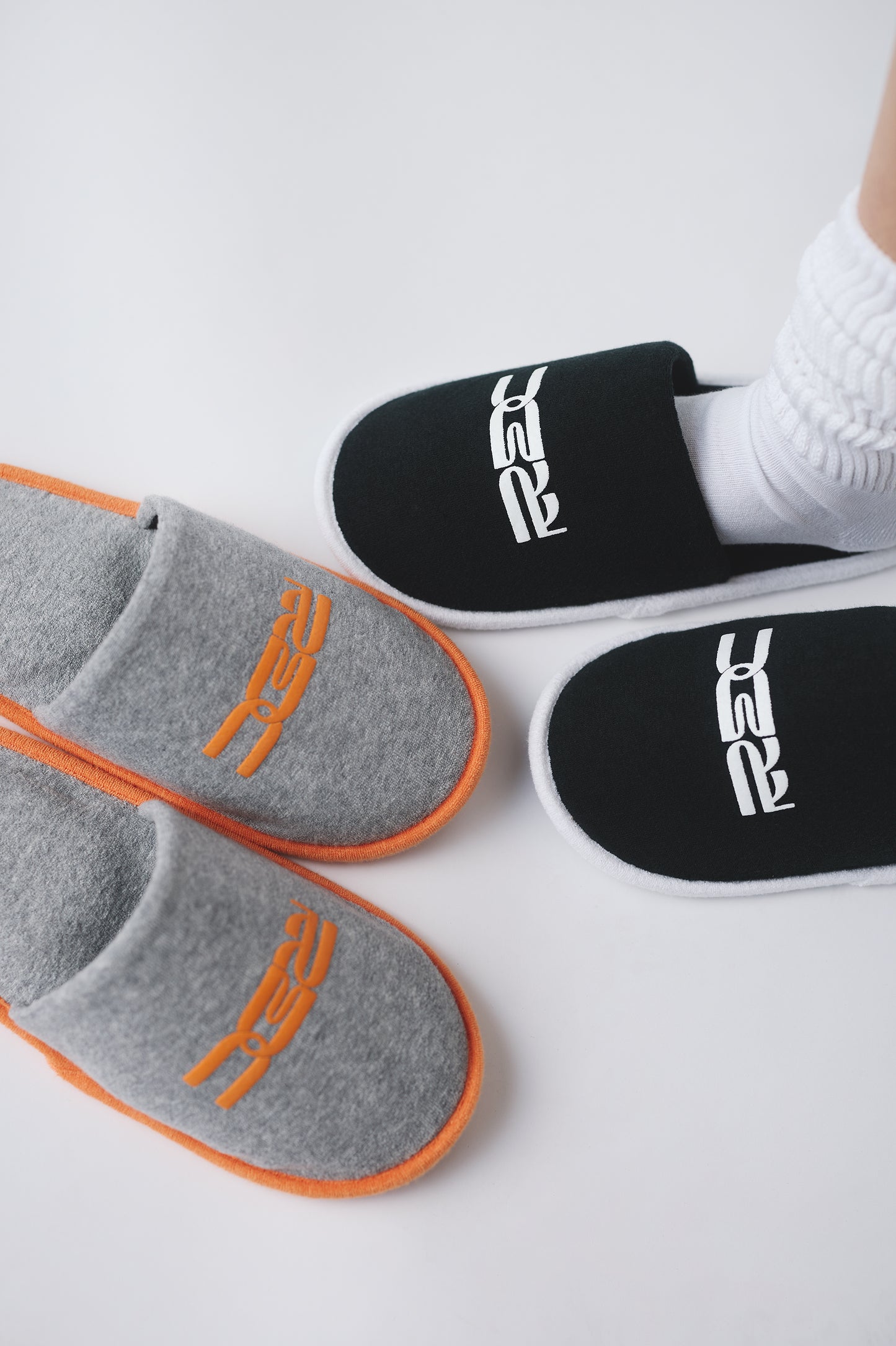 RDC × EVANS Room Shoes GRAY