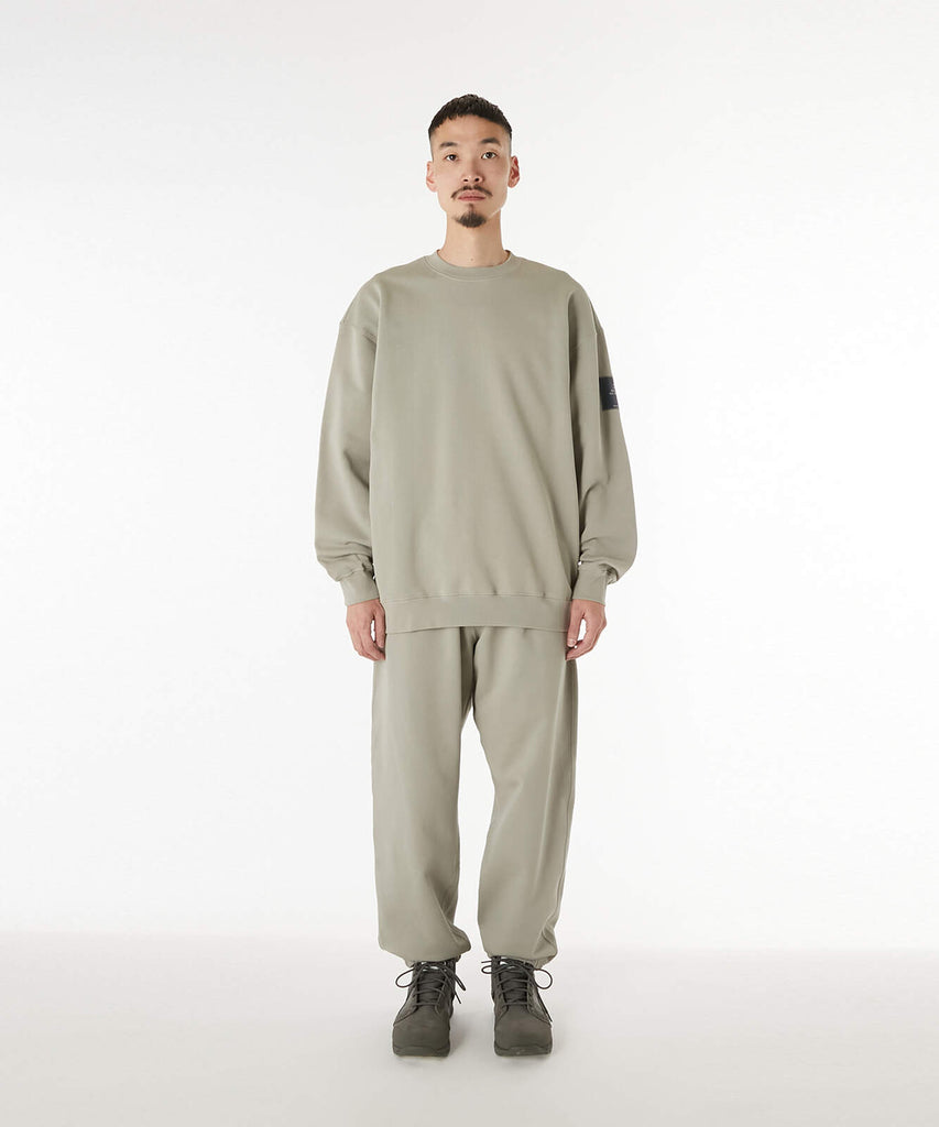 9252-CS81 / CREWNECK SWEATSHIRT BLACK