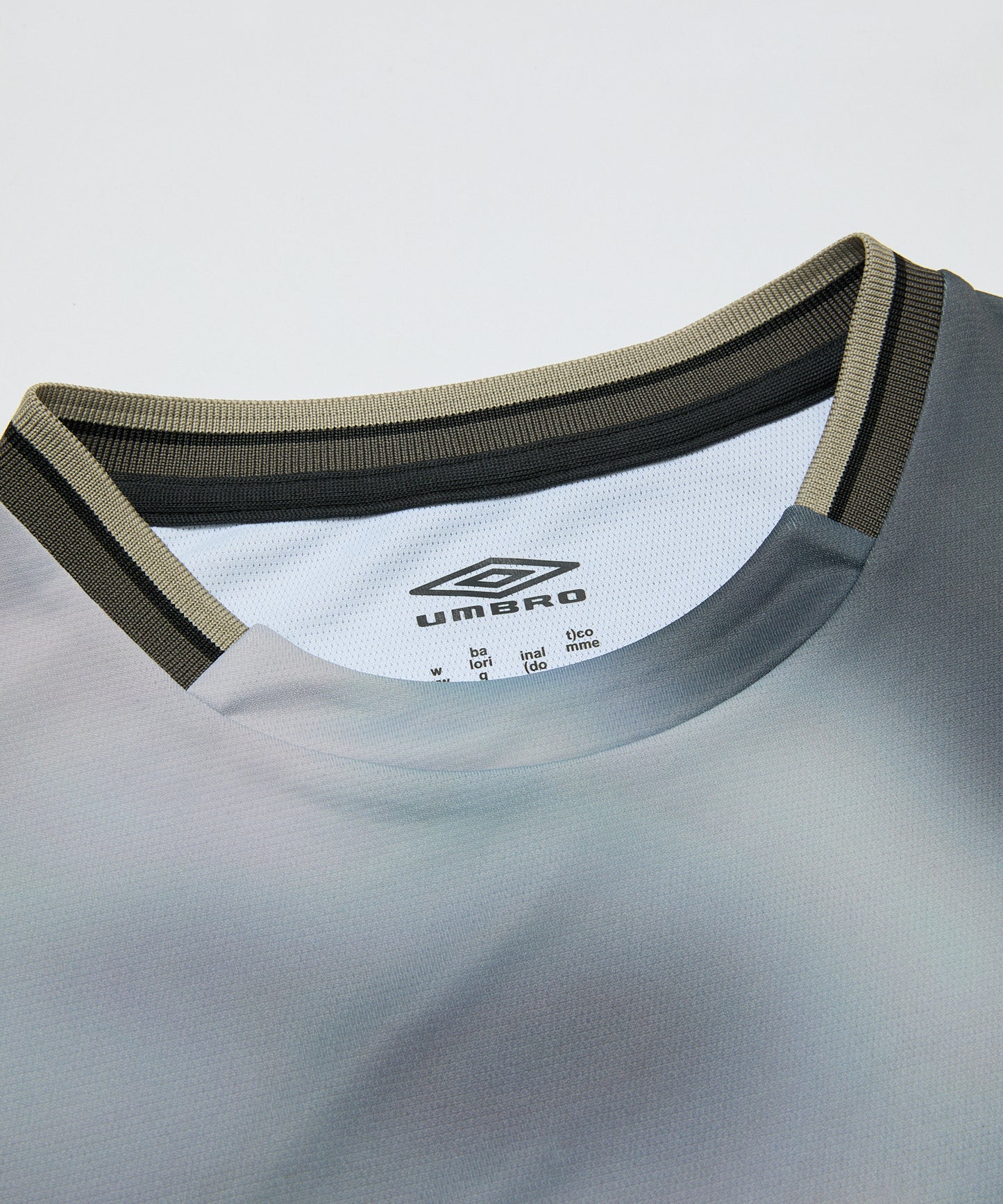 BAL-2159 BAL/UMBRO LS SOCCER JERSEY CHARCOAL