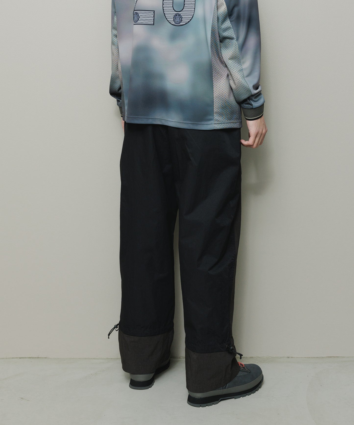 BAL-2176 PIGMENT NYLON TRACK PANT CARBON BLACK