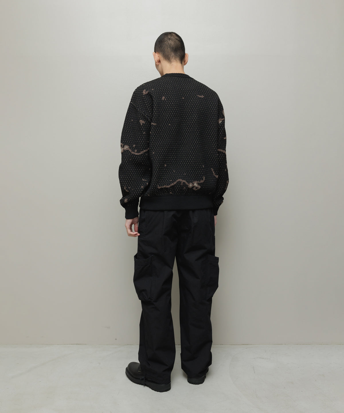 BAL-2220 JACQUARD PATTERN CREWNECK SWEATER BLACK