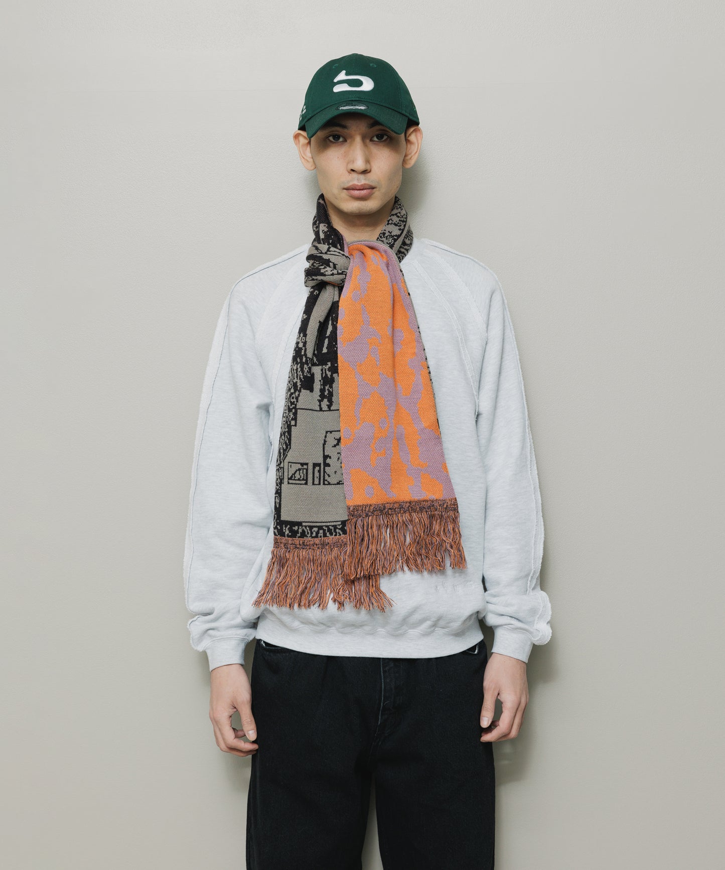 BAL-A-673 JACQUARD KNIT SOCCER SCARF