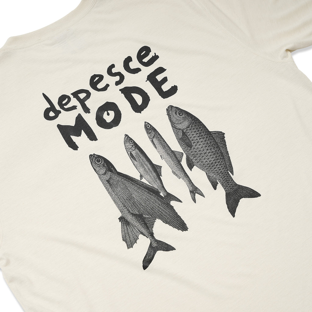 POCKET TEE (DEPESCE MODE) O.WHITE (BLACK PRINT)
