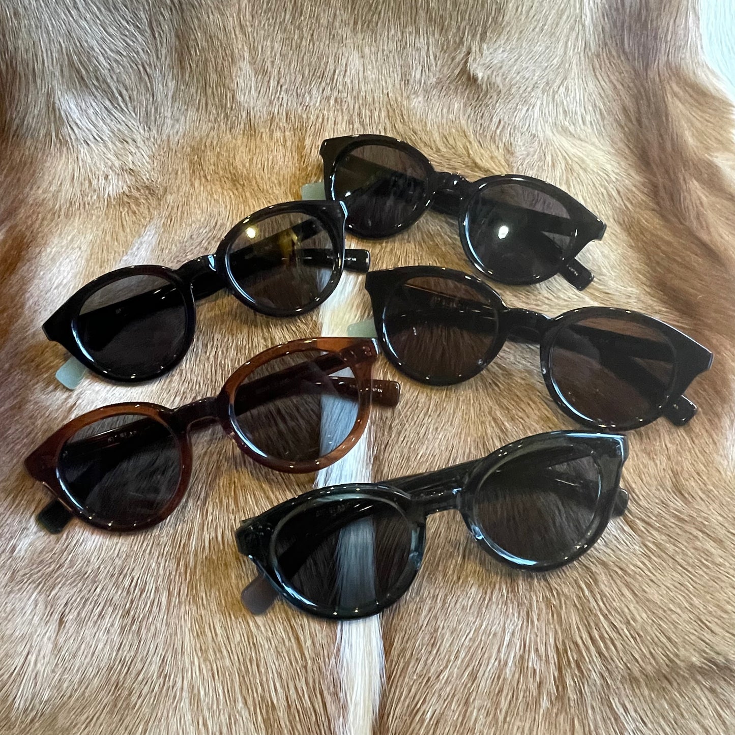 BE019 DARK AMBER / S.GRY