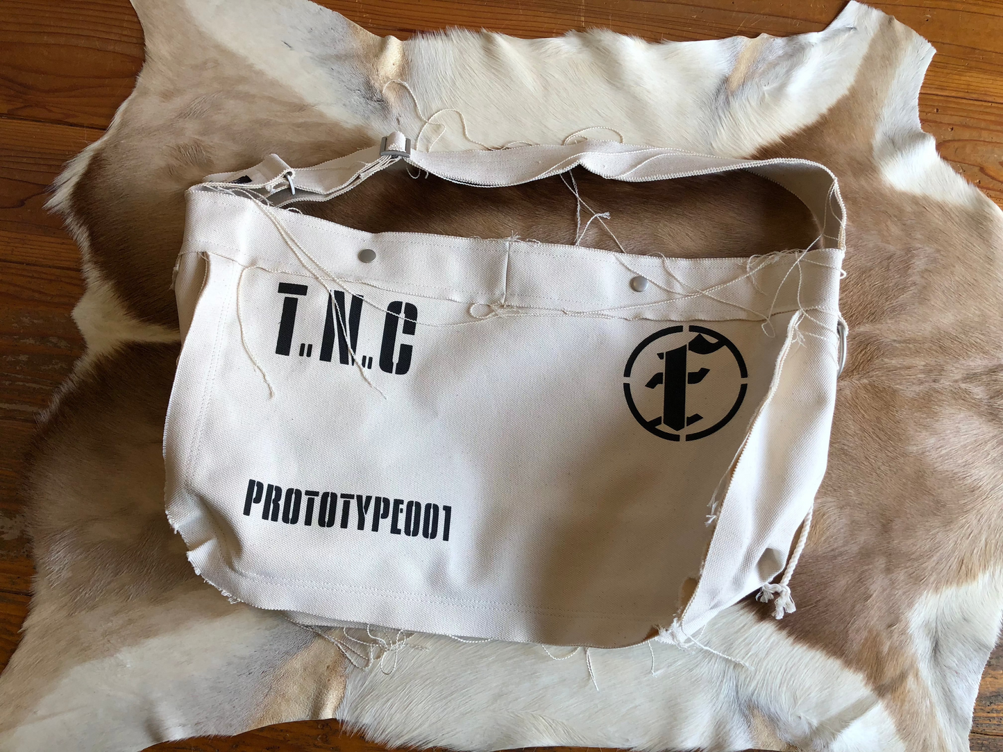 PROTOTYPE 001 Ecru