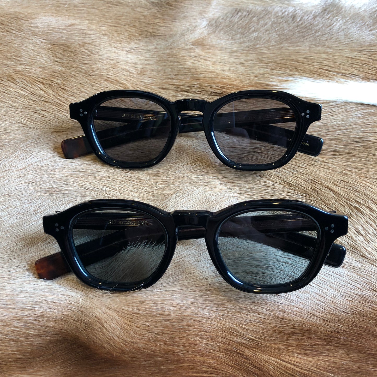 BE008 BLACK / M.GRY