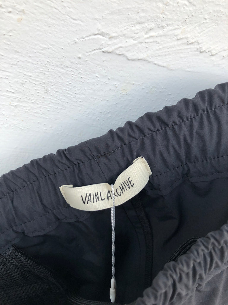 VAH25S003 LIVE-SHORTS Black