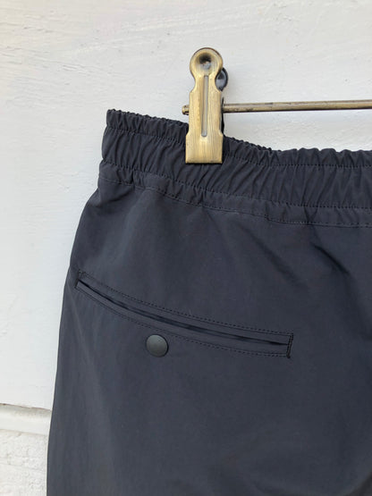 VAH25S003 LIVE-SHORTS Black