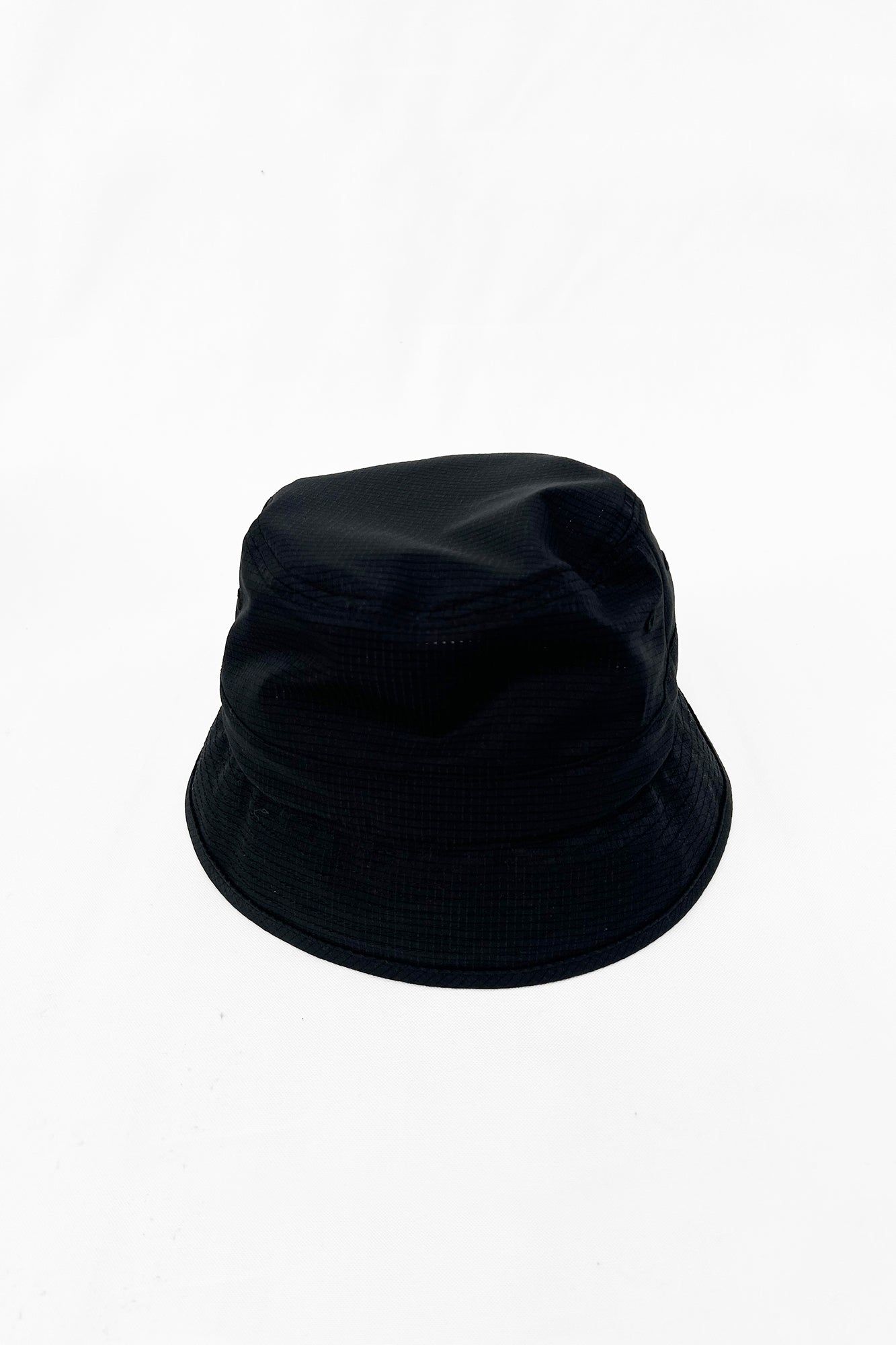 Senior Air Hat Black