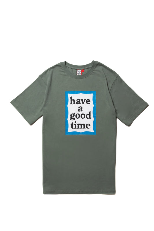 BLUE FRAME S/S TEE SAND GREEN