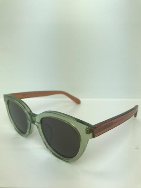 "PHONY" 05 Clear Green & Clear Brown