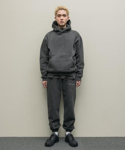 BAL-1967	PIGMENT DYE HOODIE SWEAT CARBON