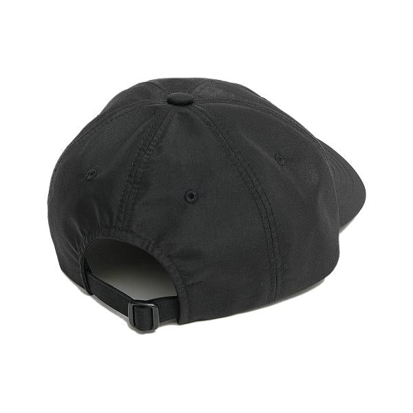 PRE CURVE BRIM 6 PANEL CAP (4:33) BLACK(BLACK EMB)