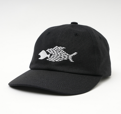 HARD BRIM 6 PANEL CAP LOW (SOLIDARITY) BLACK (WHITE EMB)