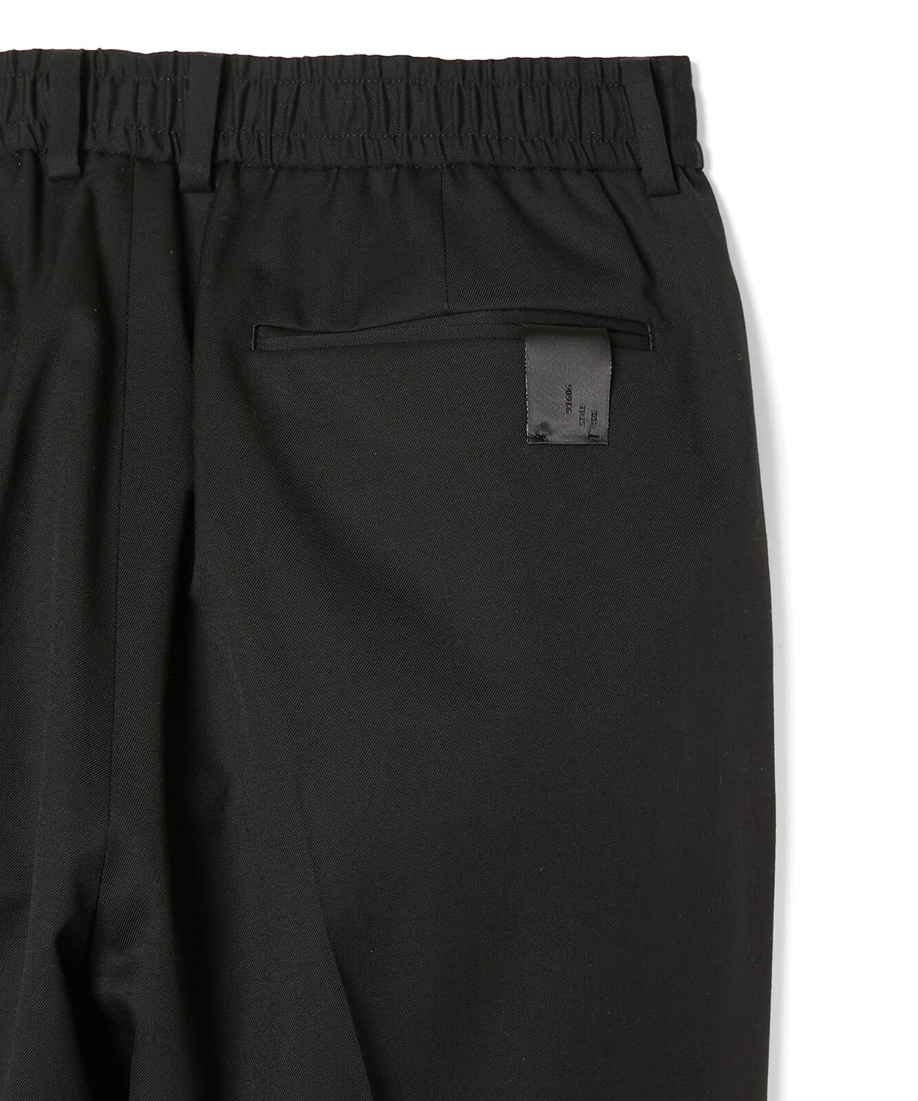 2252-PT06-004 / 1TUCK PANTS  BLACK