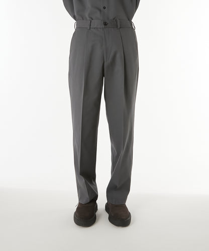2252-PT06-004 / 1TUCK TROUSERS BLACK