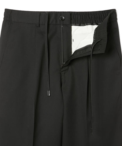 2252-PT06-004 / 1TUCK TROUSERS BLACK