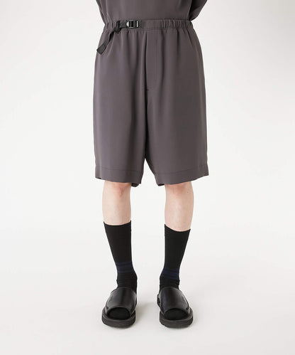 9261-CP54-002 / TUCK HALF PANTS BLACK