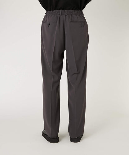 2261-PT06-011 / 1TUCK TROUSERS CHARCOAL