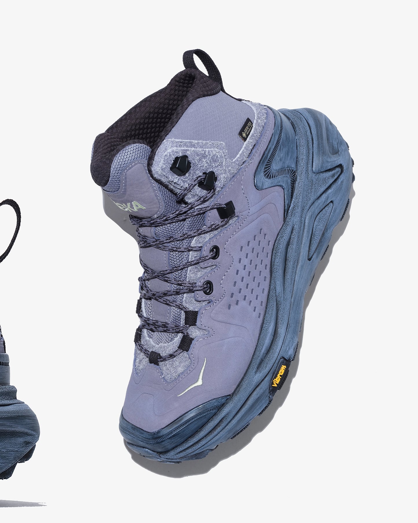 HOKA 『KAHA 3 GTX TP』