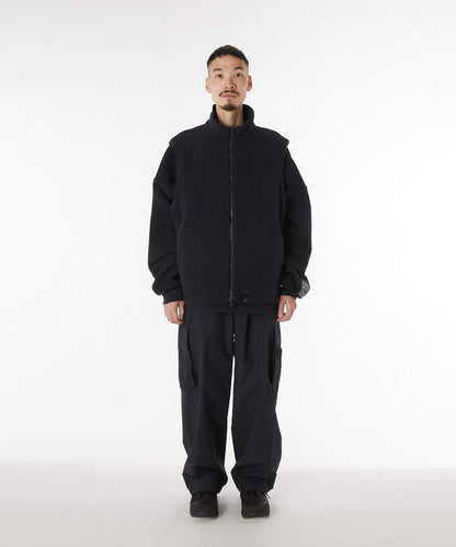 9252-VE01-003 / REVERSIBLE VEST BLACK