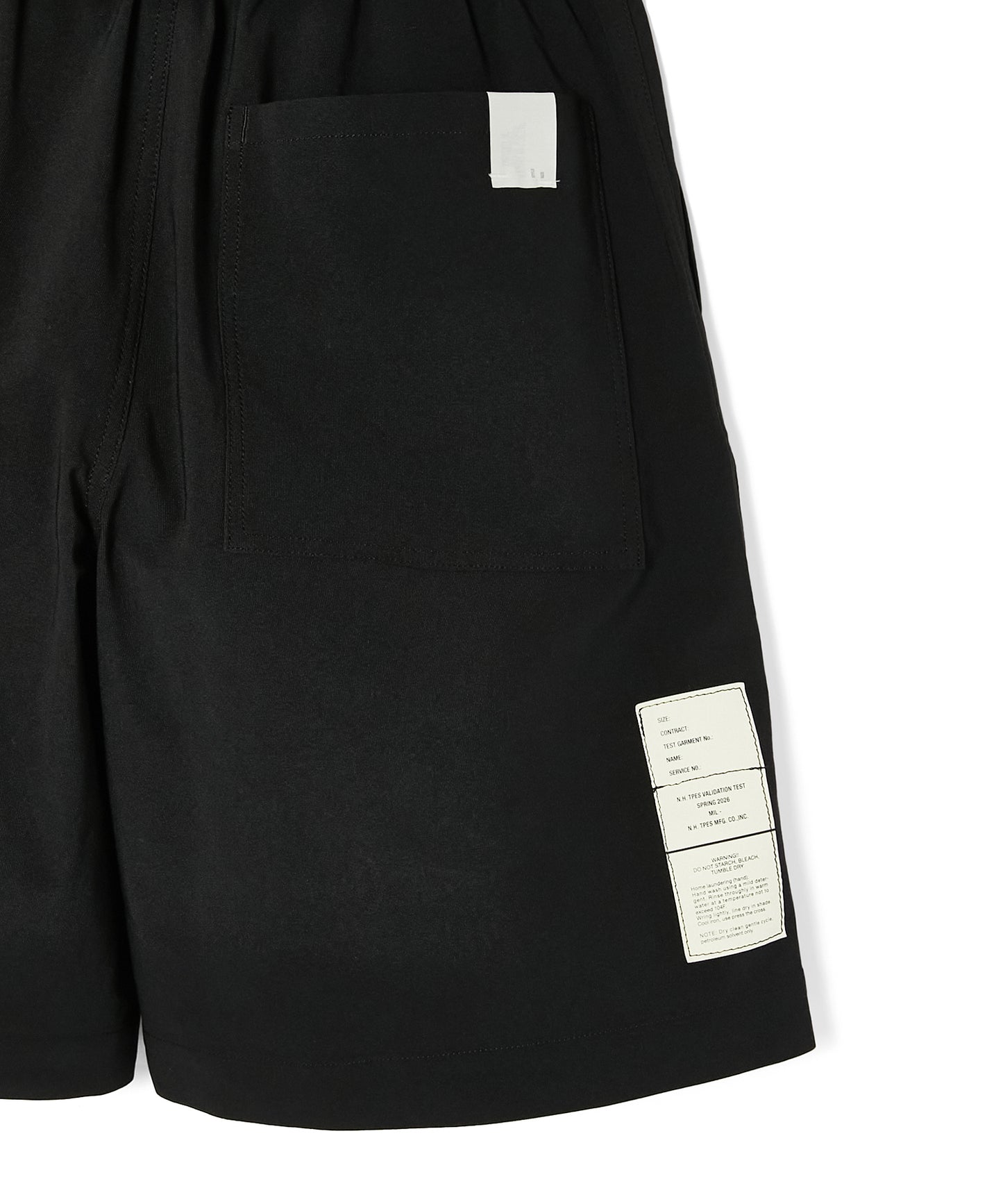 9261-CP54-002 / TUCK HALF PANTS BLACK