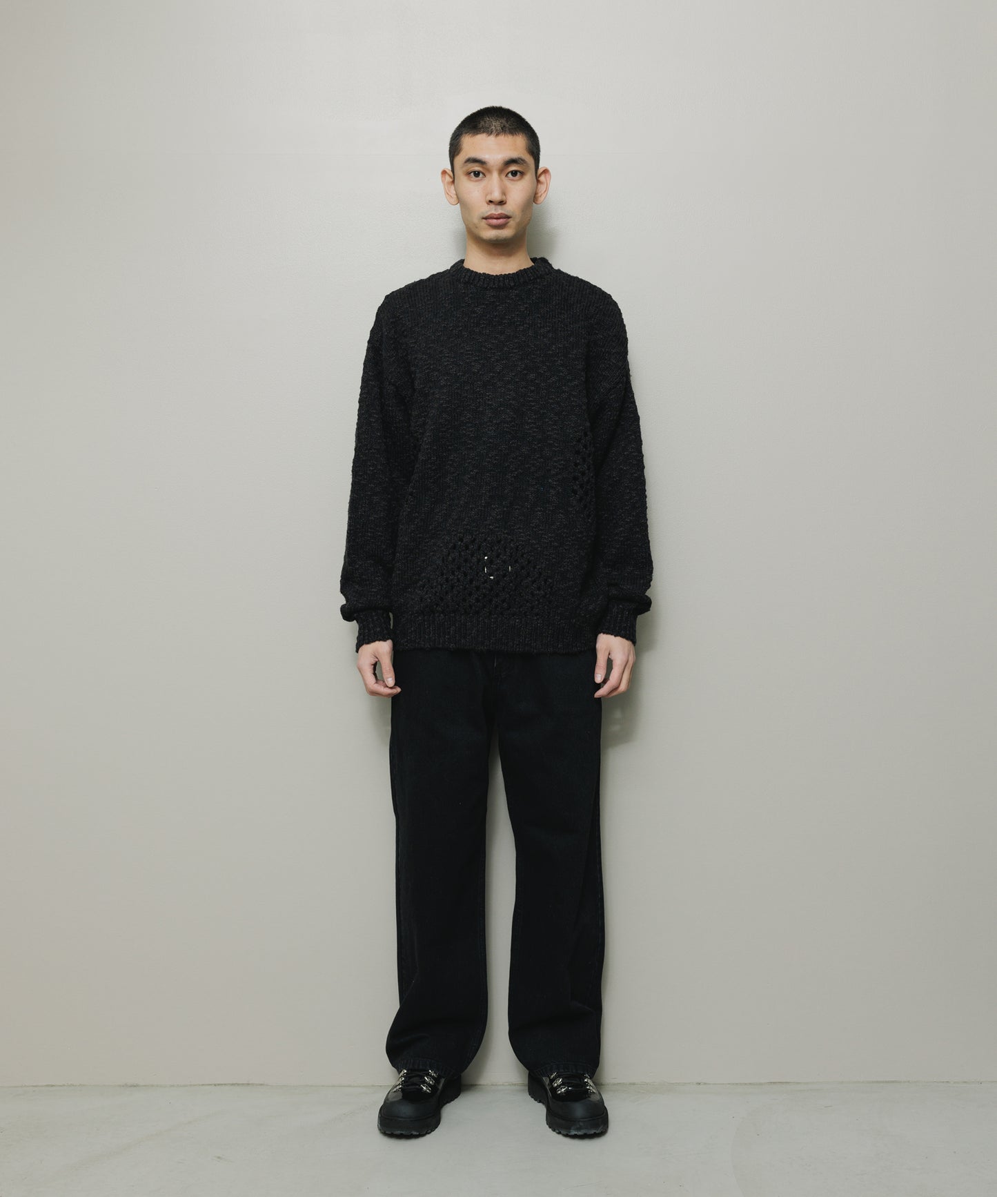 BAL-2167 VENTILATION CREWNECK SWEATER BLACK