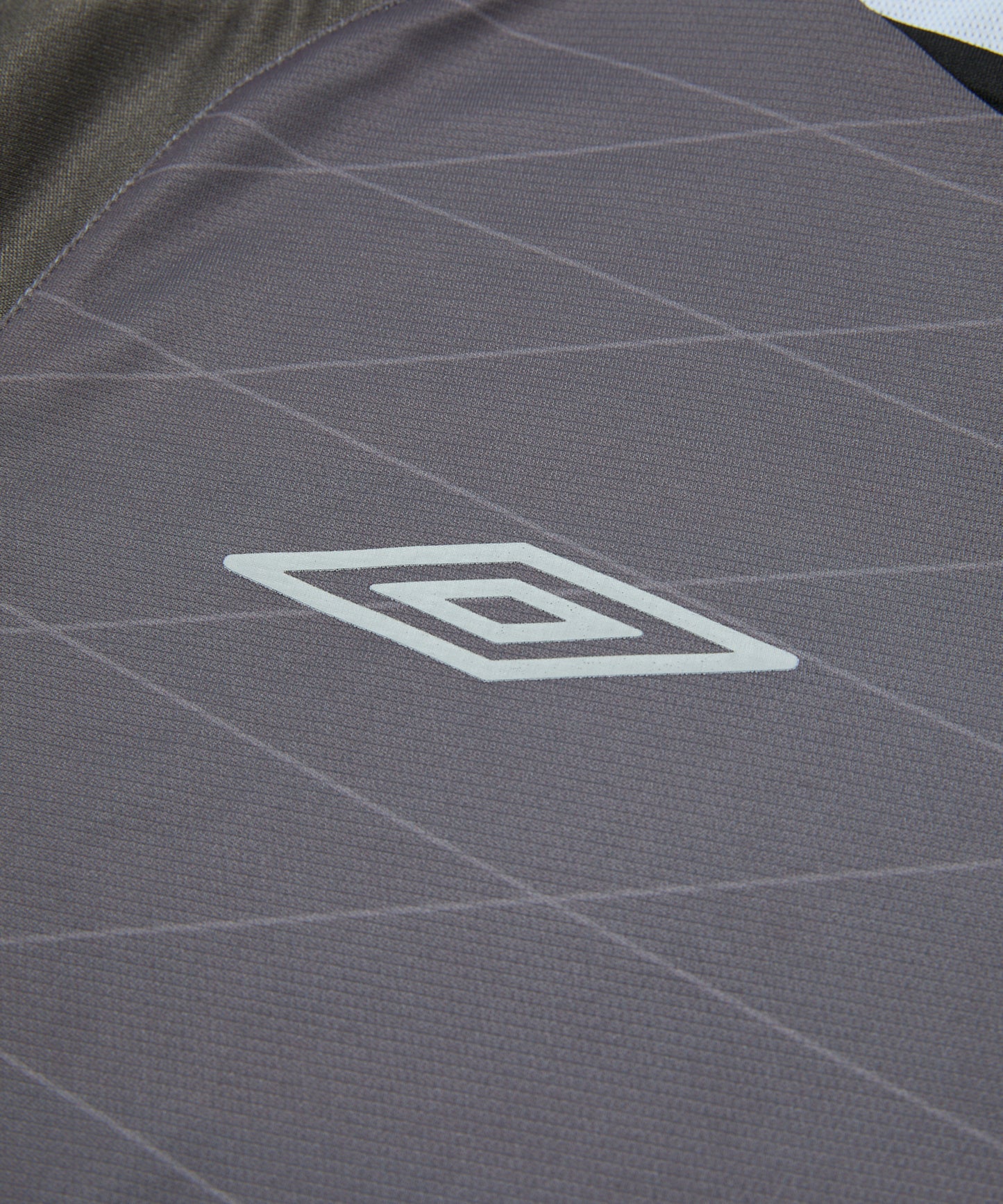 BAL-2203 BAL/UMBRO LS SOCCER JERSEY CHARCOAL