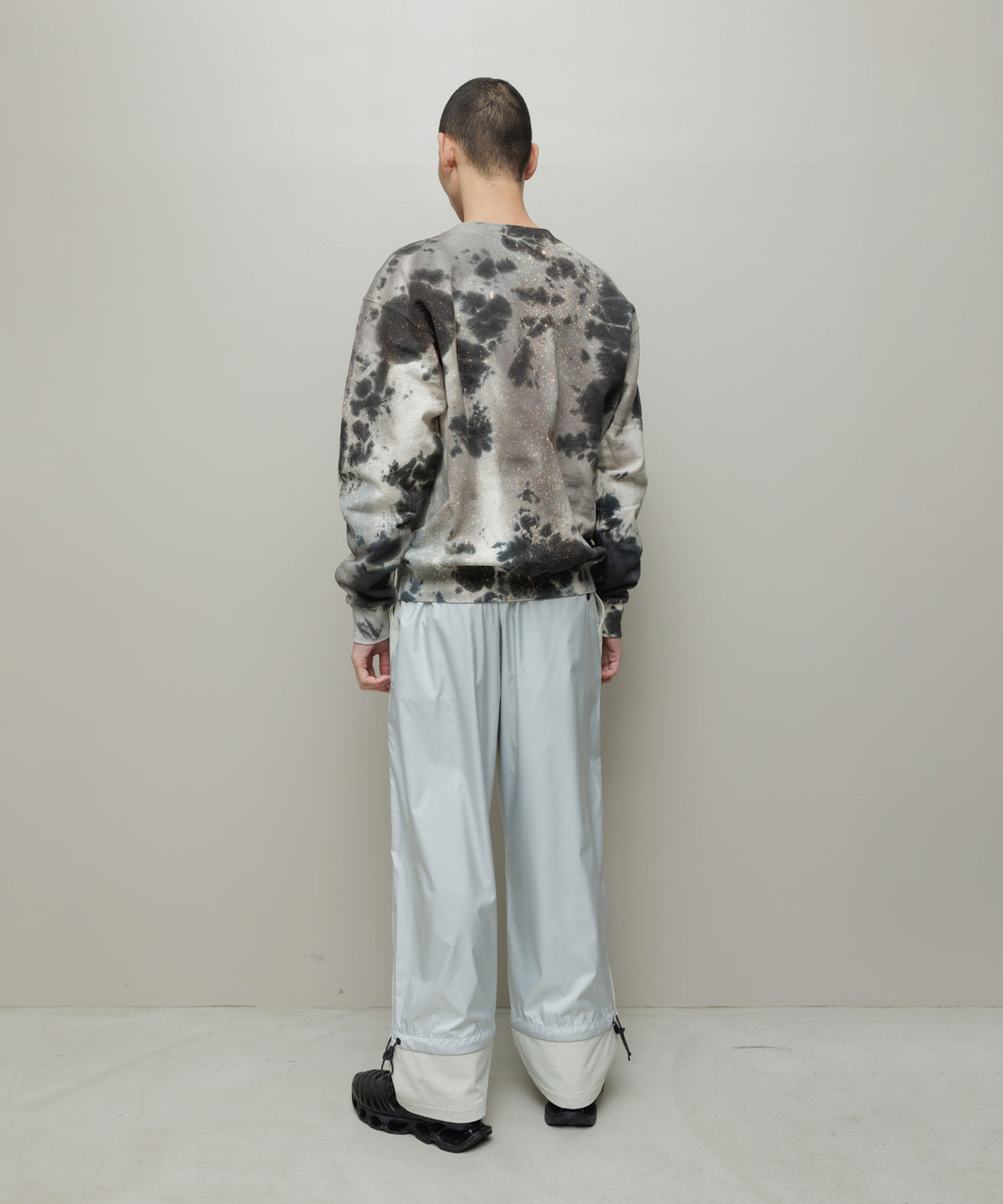BAL-2218 LOGO TIE DYE CREW SWEAT by YUKIDYE