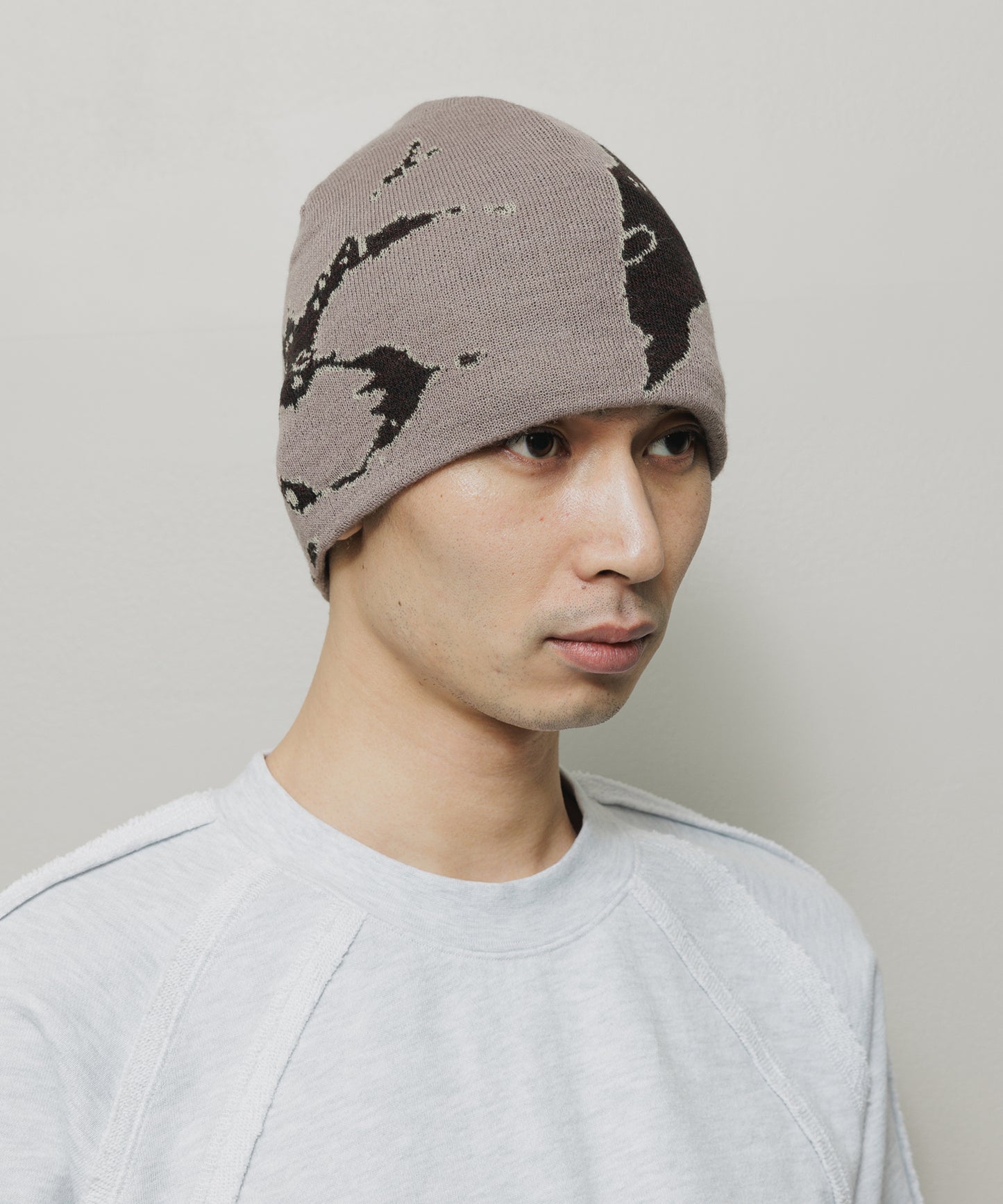 BAL-A-670 JACQUARD SOFT BEANIE HAT DARK ROSE
