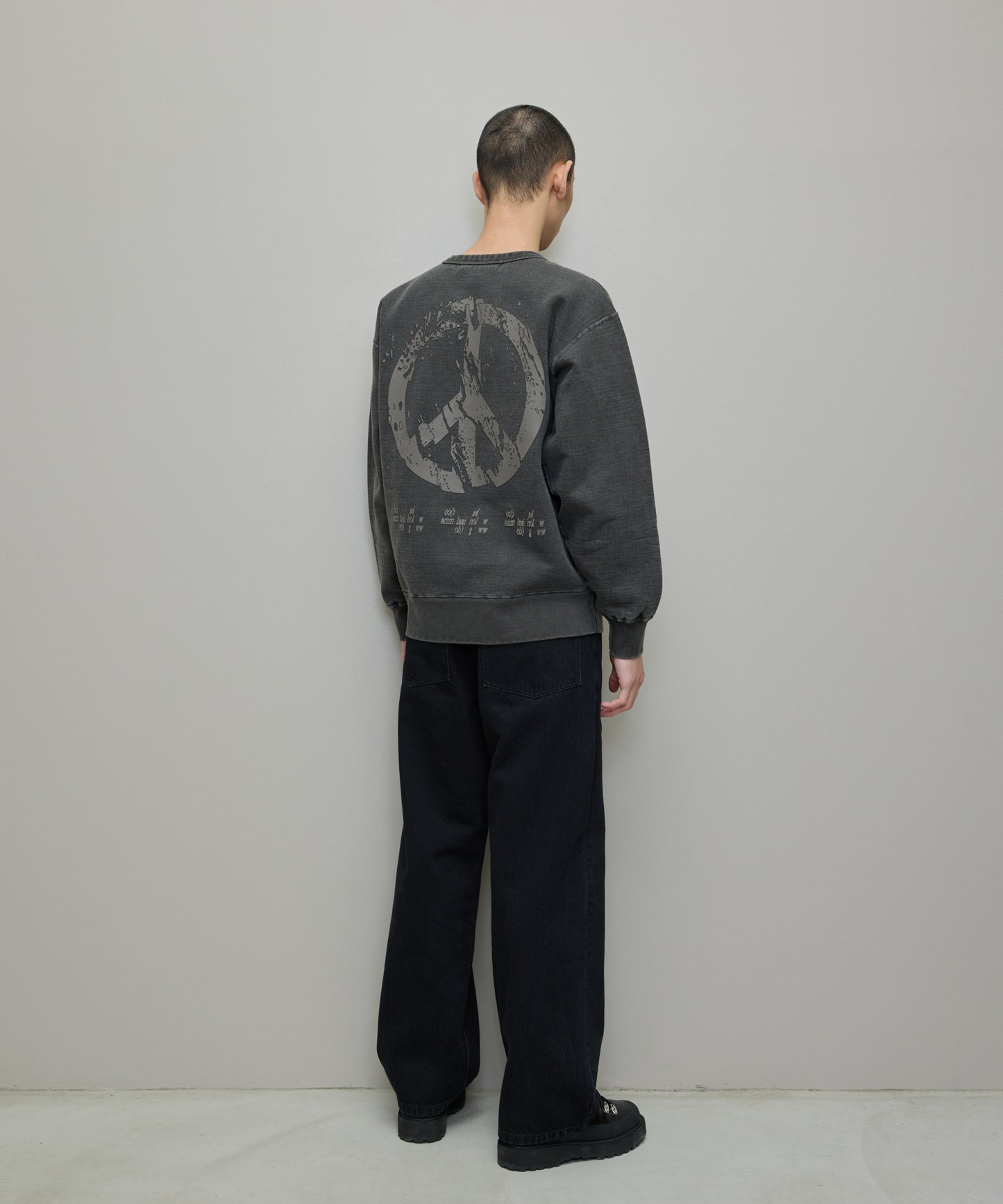 BAL-G-482 world BLACK