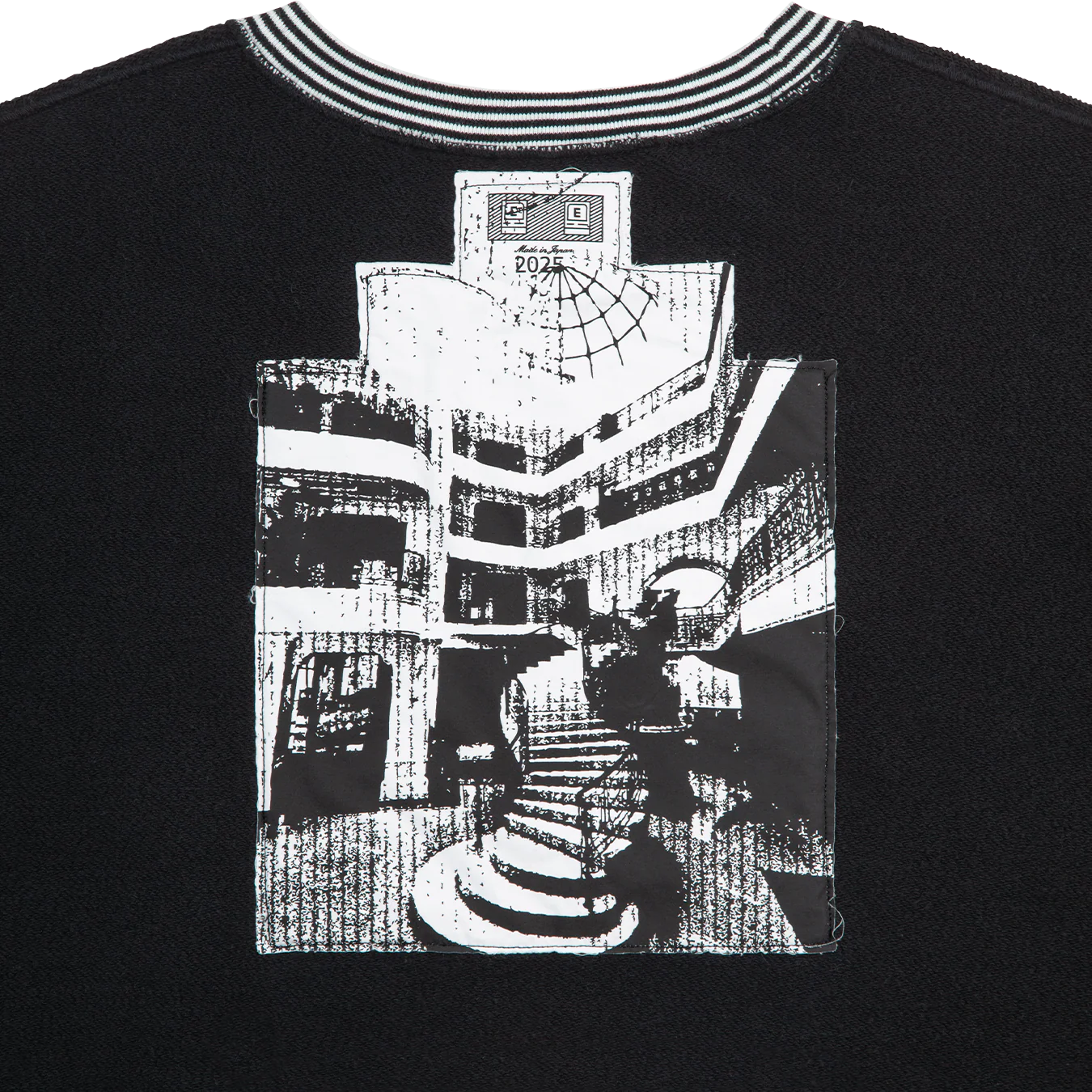 CES28CS04 LIPS DISPLAY CREW NECK BLACK