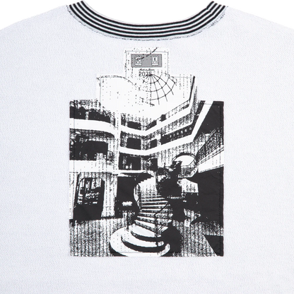 CES28CS04 LIPS DISPLAY CREW NECK GREY