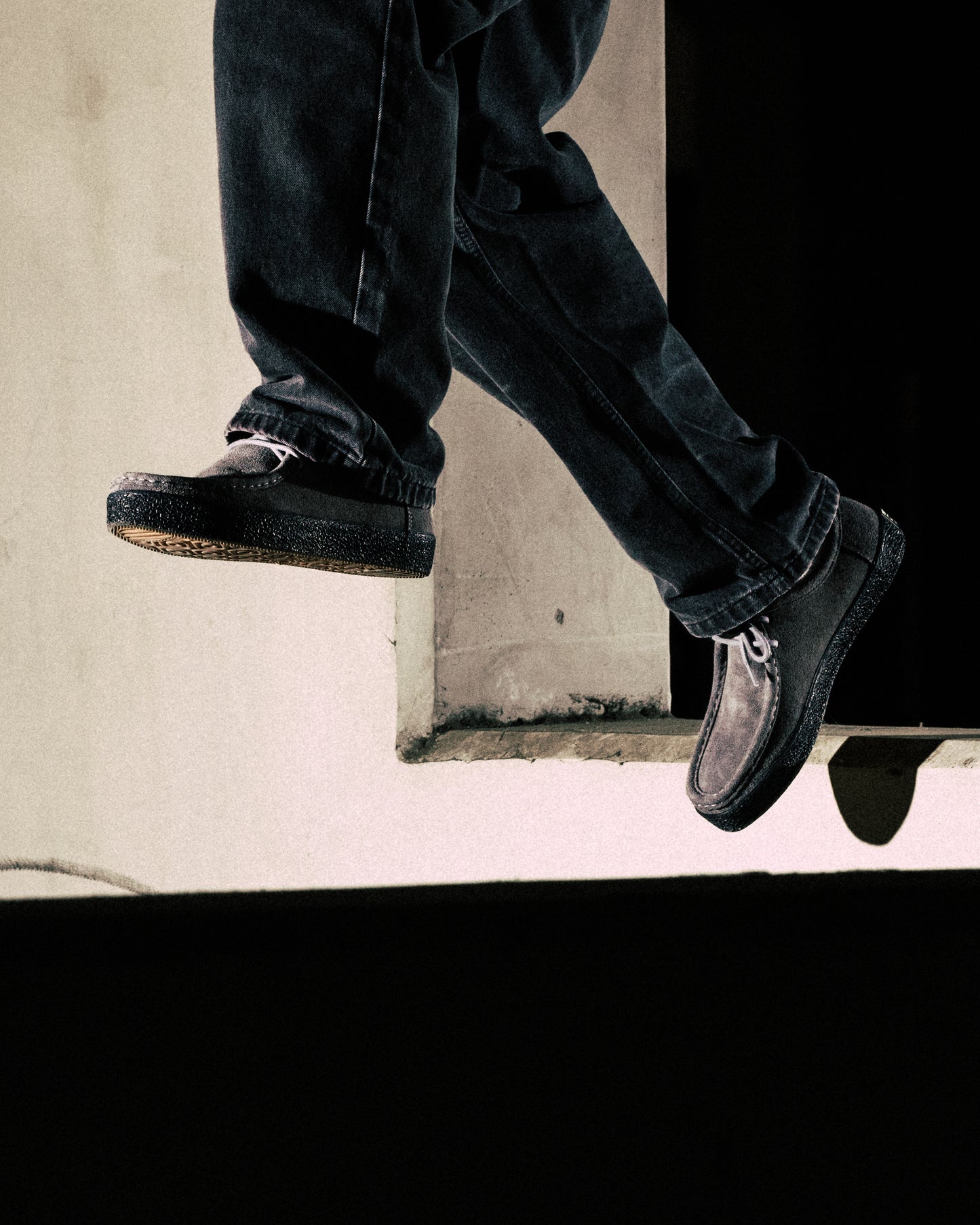 VM006 Moc Suede Black/Black