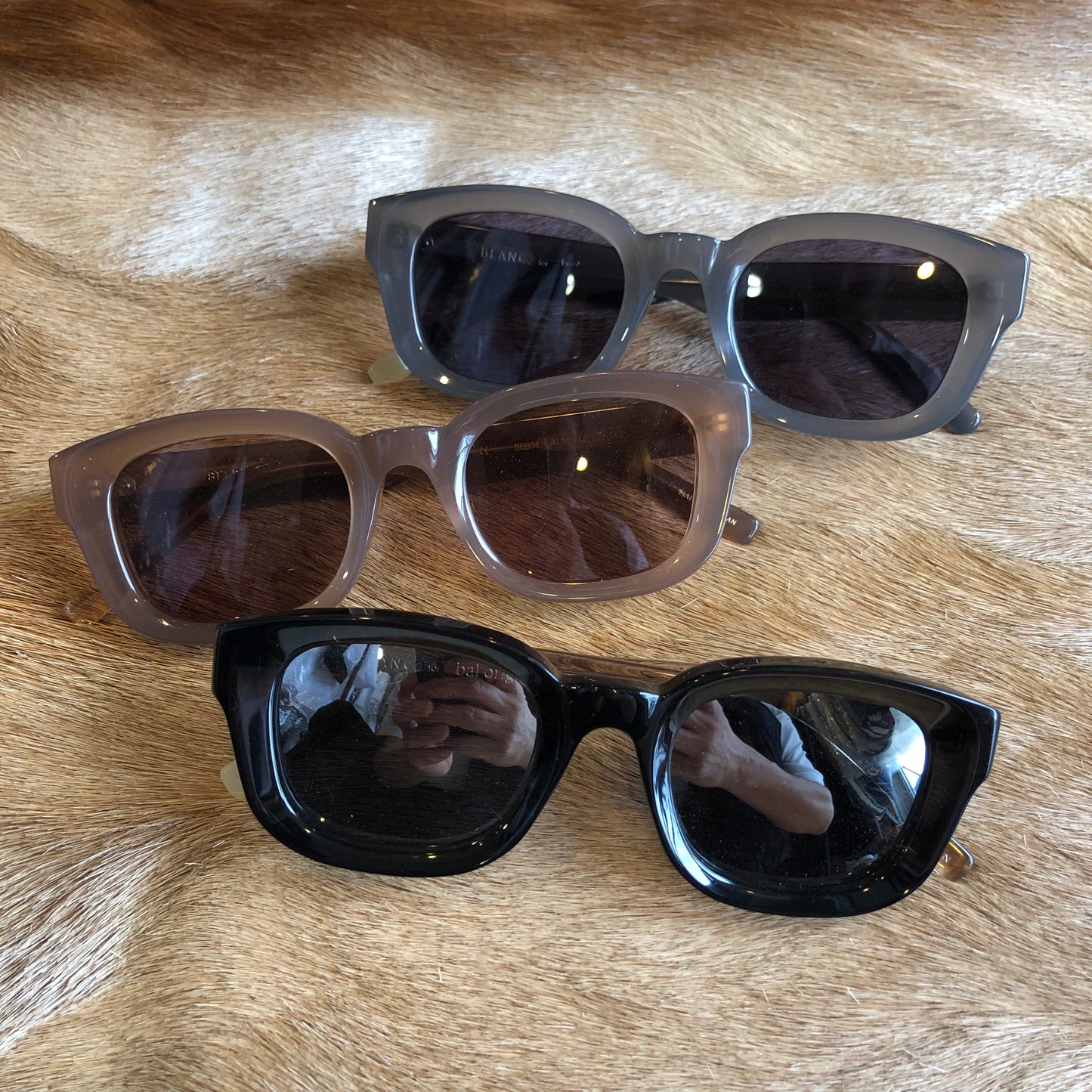 BE001 CLR BLK / ROSY BRN