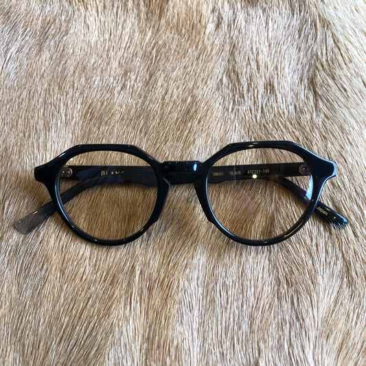 BM001 BLACK / BEIGE