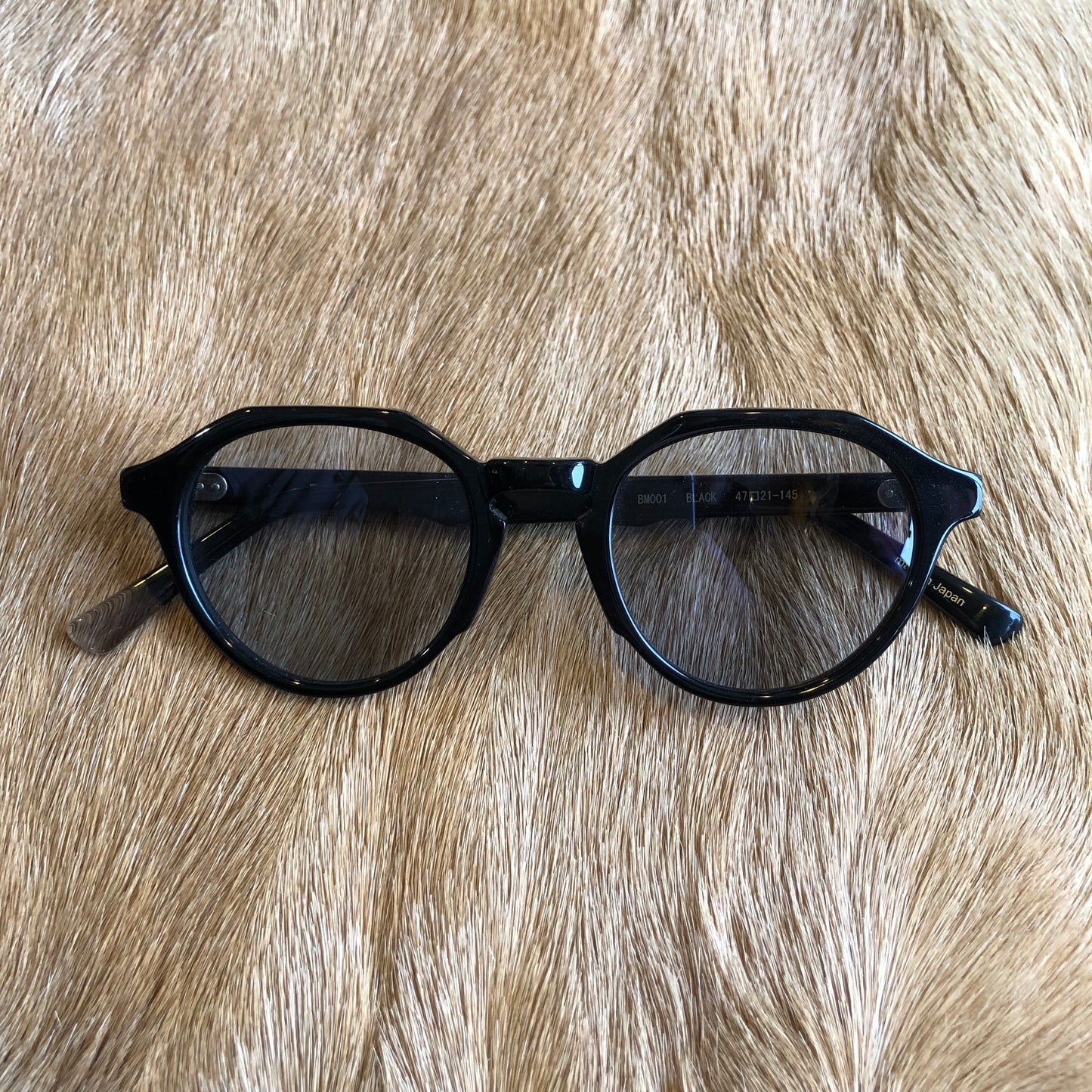 BM001 BLK / ICE GRY