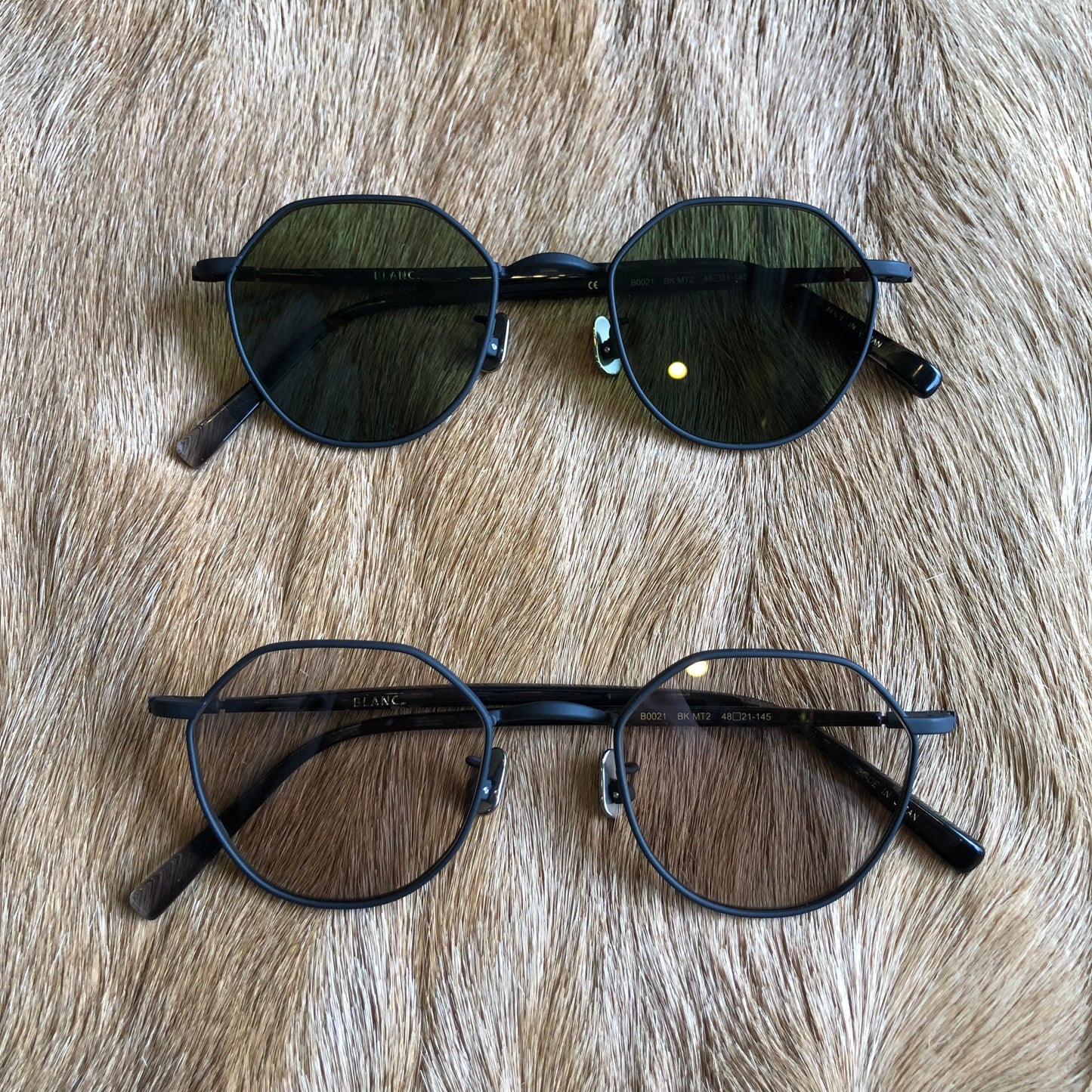 B0021 BLACK MAT 2 / V.GRN
