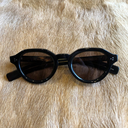BE009 BLACK / L.BRN