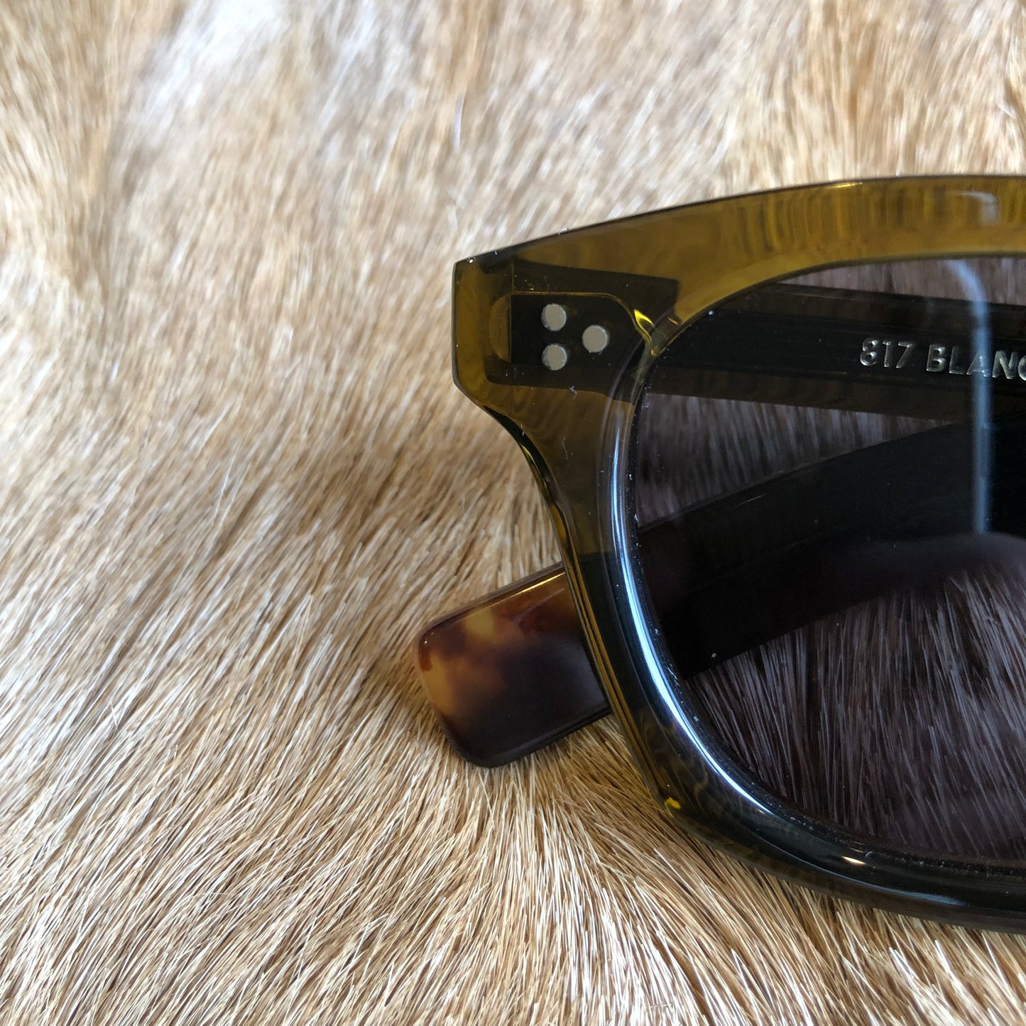 BE011 VINTAGE OLIVE / GRY