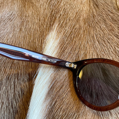 BE019 DARK AMBER / S.GRY