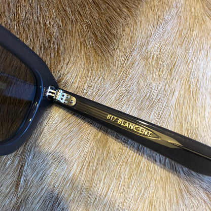 BE014 RHINO / M.GRY
