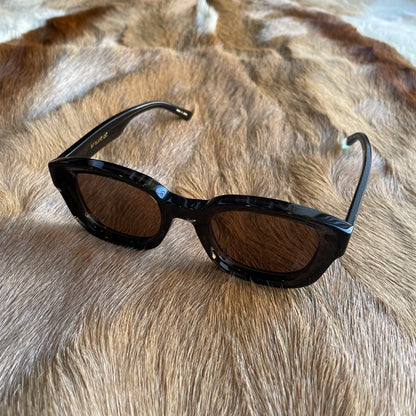 BE001 CLR BLK / BRN