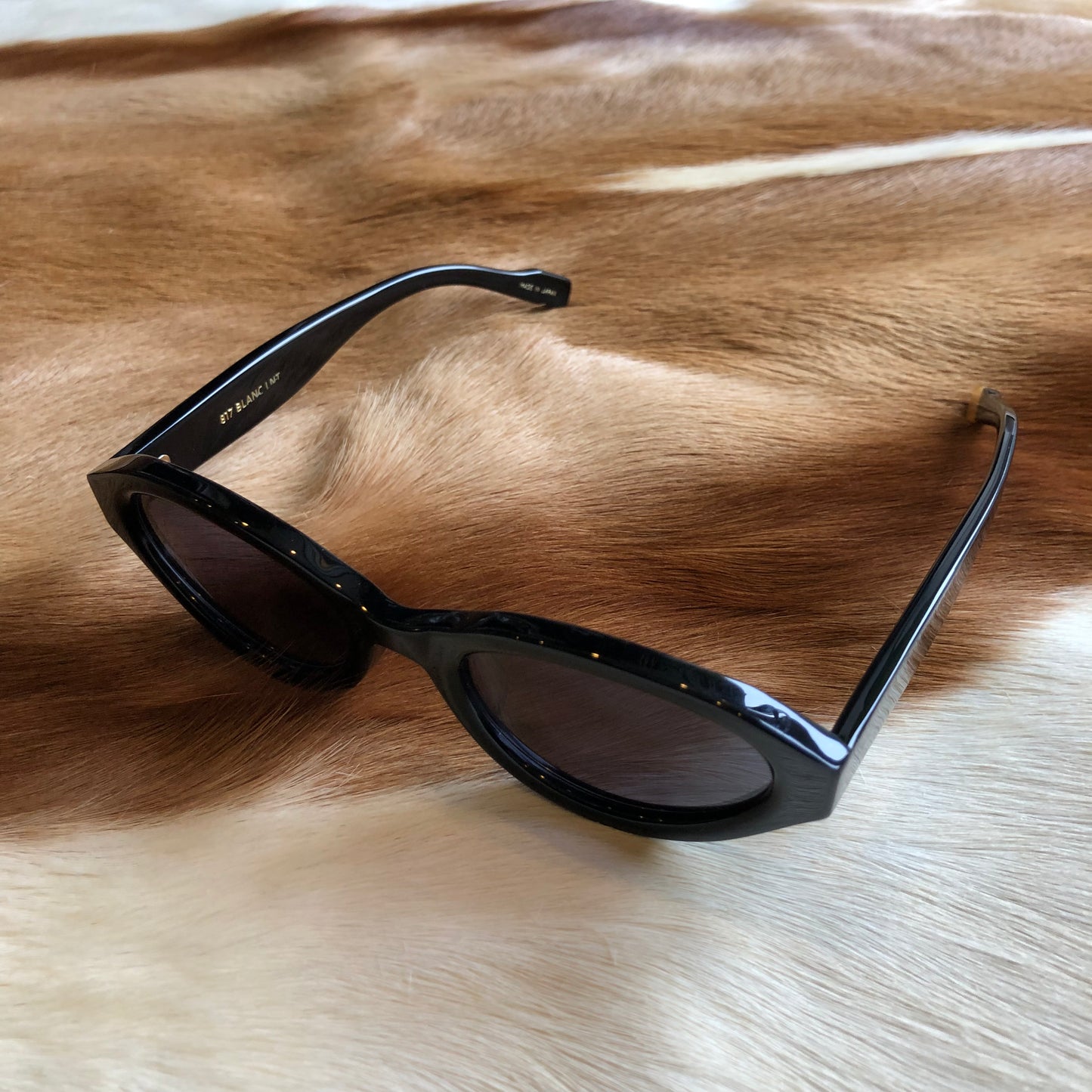 BE015 - BLACK / GRY