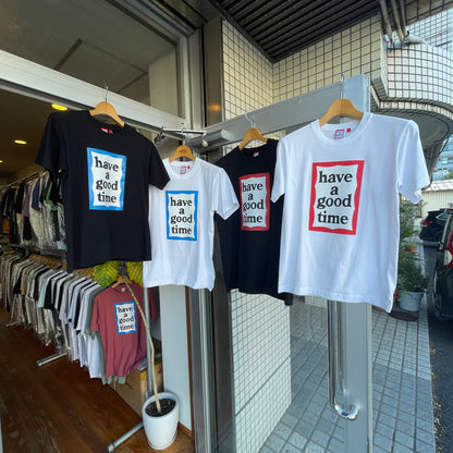 BLUE FRAME S/S TEE BLACK
