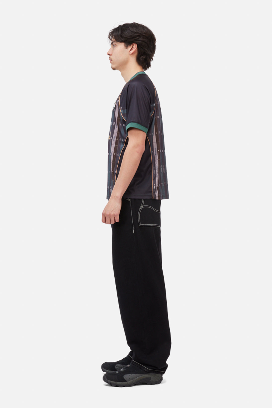 Q4 Jersey Black